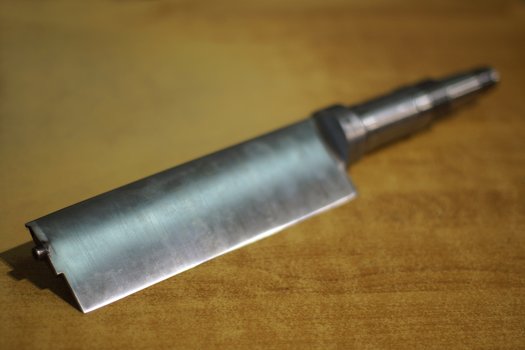 Лопатка направляющая поворотная